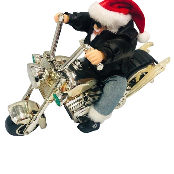 Motorcyle Singing Santa - Picture 6 of 17